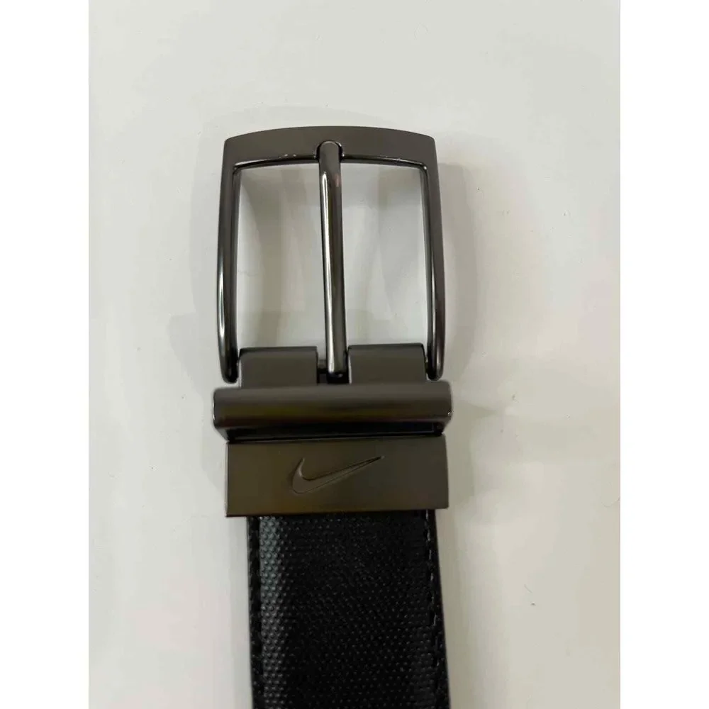 Nike Men's Large Reversible Faux Leather Belt Classic Black Brown Minimalist‎